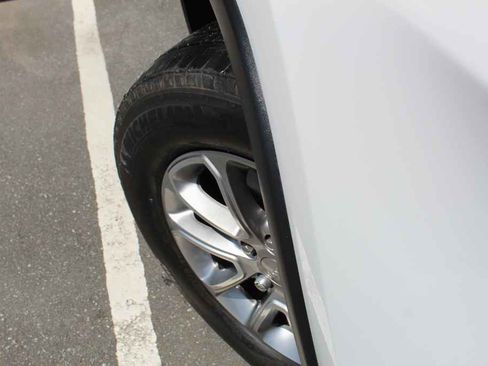 Used 2015 Jeep Grand Cherokee Limited AWD/4WD image 34