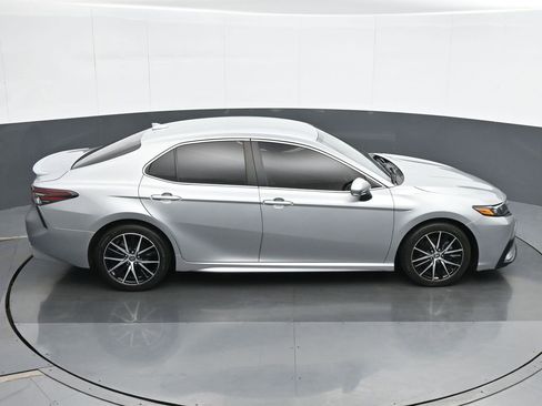 Used 2023 Toyota Camry SE image 22