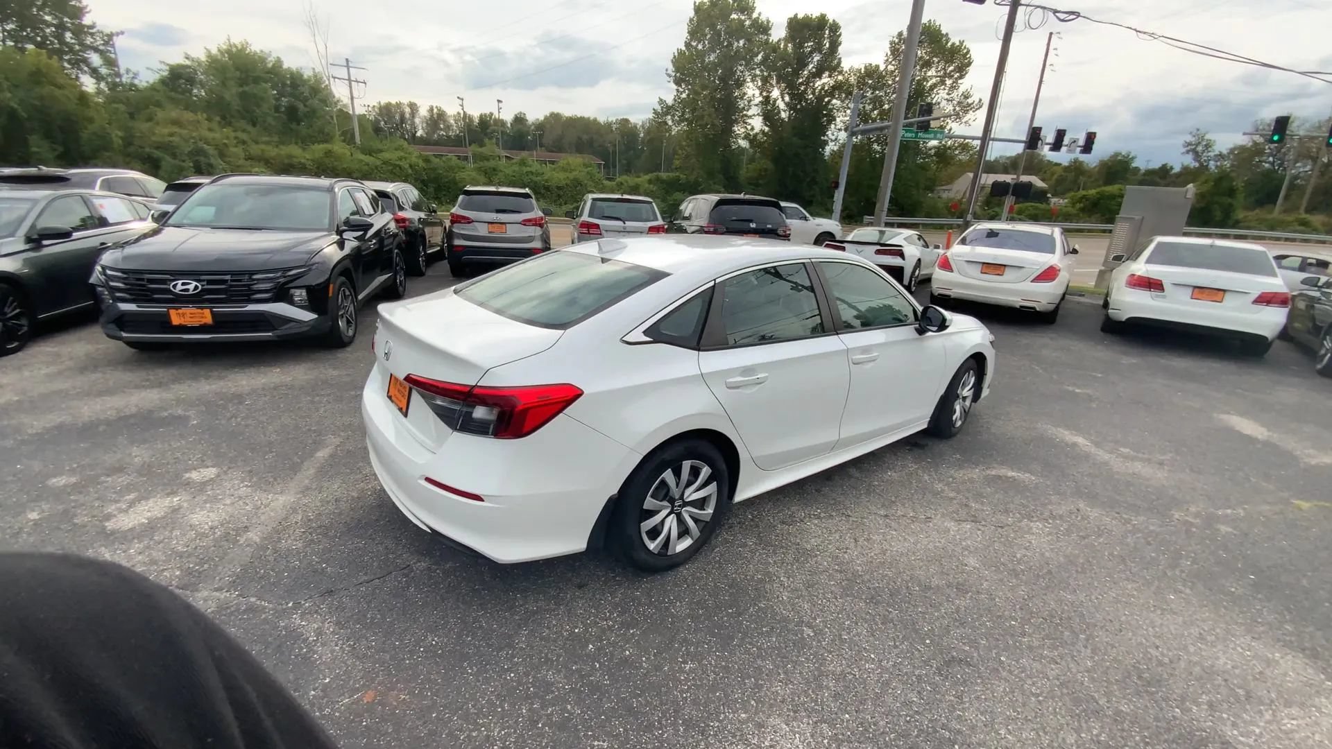 Used 2022 Honda Civic LX image 5