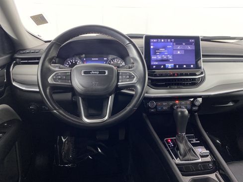 Used 2022 Jeep Compass Limited AWD/4WD image 33