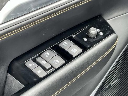 New 2026 Jeep Grand Wagoneer 4WD image 24