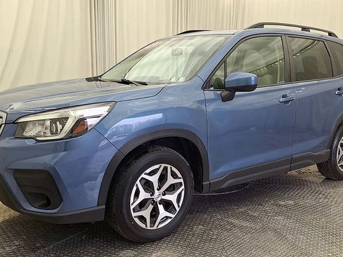 Used 2020 Subaru Forester Premium image 7