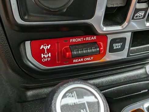 Used 2020 Jeep Wrangler Unlimited Rubicon AWD/4WD image 22