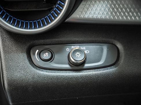 Used 2024 Chevrolet Trax LS w/ LS Convenience Package image 34