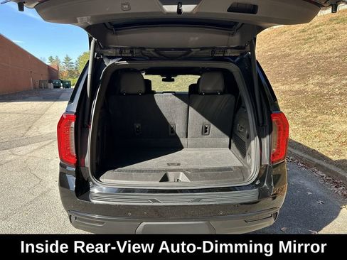 Used 2021 GMC Yukon AT4 w/ AT4 Premium Plus Package image 32