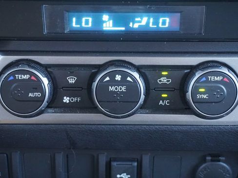 Used 2023 Toyota Tacoma SR AWD/4WD image 10