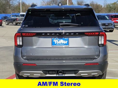 New 2026 Ford Explorer Active w/ Active Comfort Package RWD image 8