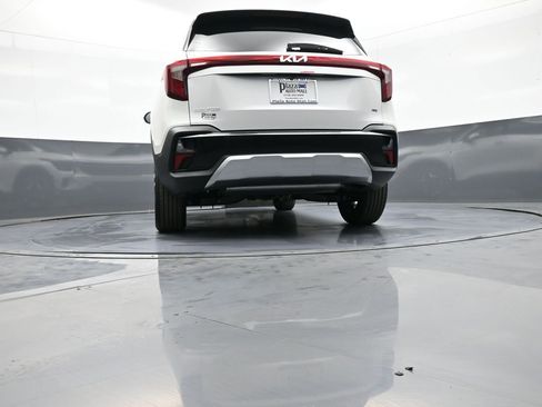 New 2025 Kia Seltos S image 30