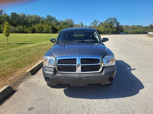 Used 2006 Dodge Dakota ST image 4