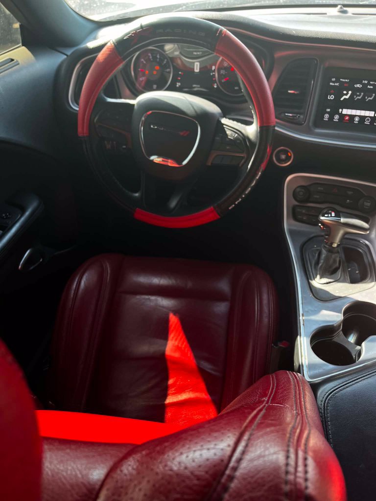 Used 2019 Dodge Challenger SXT RWD image 17
