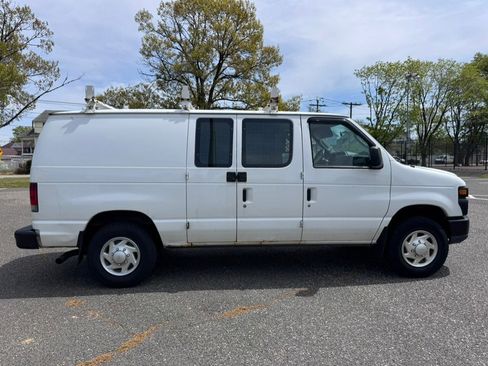 Used 2013 Ford E-250 and Econoline 250 w/ PWR Group RWD image 8