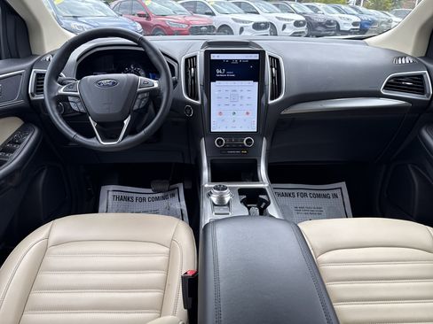 Used 2022 Ford Edge SEL image 14