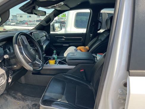 Used 2023 RAM 1500 Laramie AWD/4WD image 13