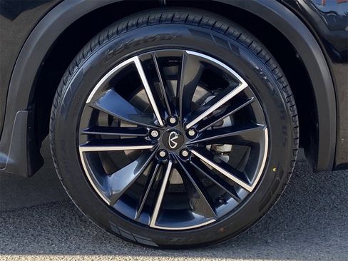 Certified 2022 INFINITI QX55 Luxe w/ Cargo Package image 7