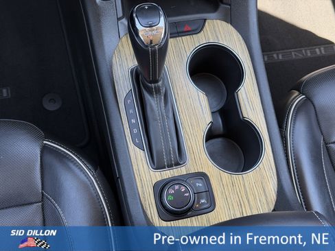 Used 2018 GMC Acadia Denali w/ Technology Package image 13