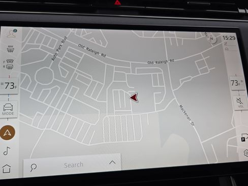 Used 2025 Land Rover Range Rover Sport SV Edition Two image 22