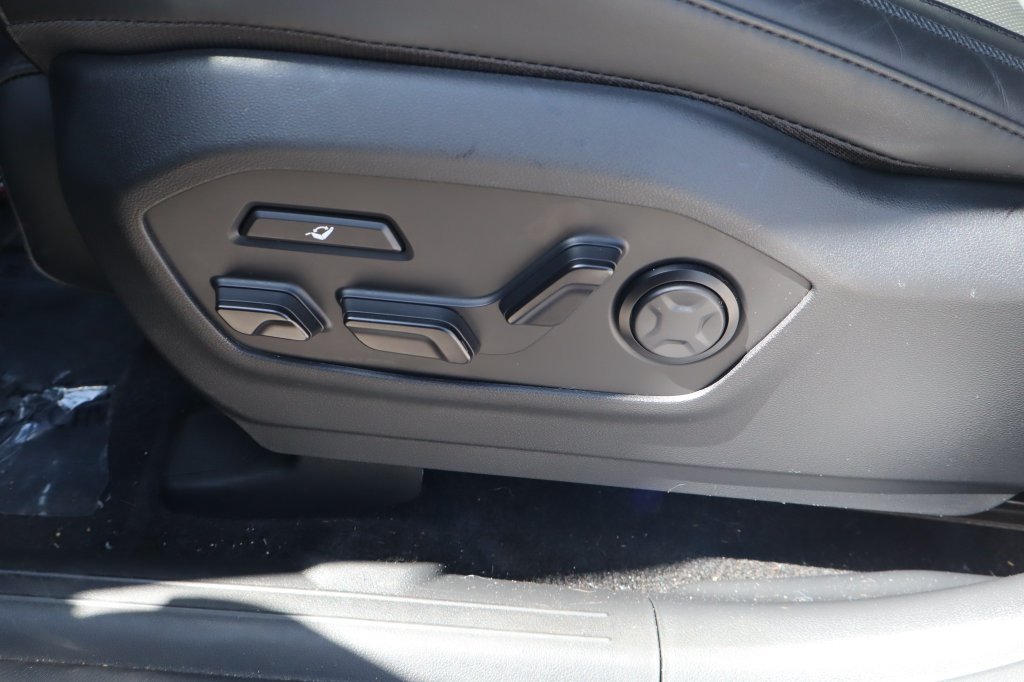 Used 2024 Hyundai Santa Fe Calligraphy AWD/4WD image 20