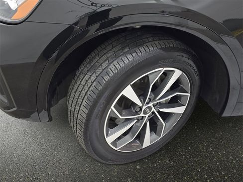 Certified 2021 Audi Q5 2.0T Premium Plus w/ Premium Plus Package image 36