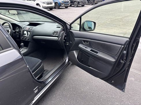 Used 2014 Subaru Impreza 2.0i AWD/4WD image 36