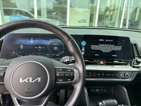 Used 2023 Kia Sportage SX FWD image 11