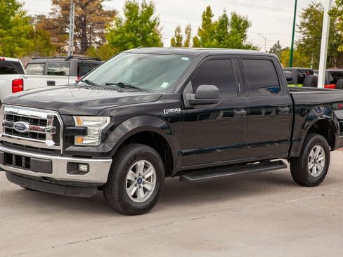 Used 2016 Ford F150 XLT image 9