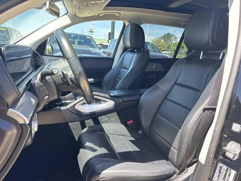 Used 2020 Mercedes-Benz GLS 450 4MATIC image 18