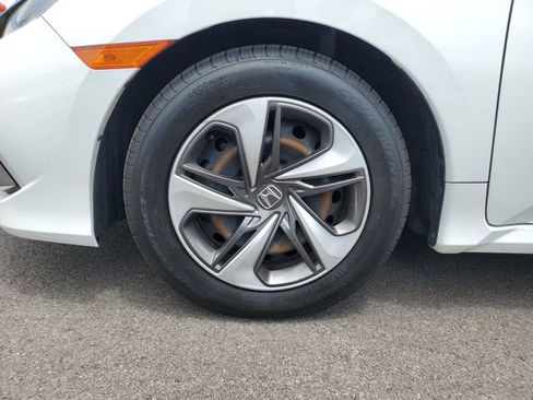 Used 2019 Honda Civic LX image 9