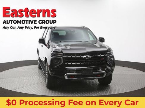 Used 2025 Chevrolet Suburban Z71 AWD/4WD image 54