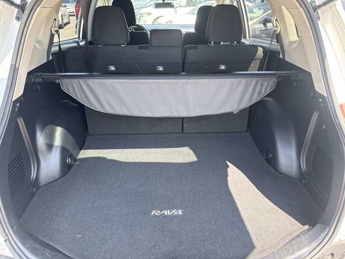 Used 2014 Toyota RAV4 XLE FWD image 13