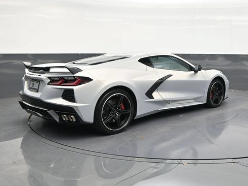 Used 2023 Chevrolet Corvette Stingray Coupe w/ Z51 Performance Package RWD image 5