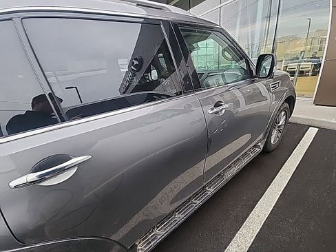 Used 2019 INFINITI QX80 Luxe image 10