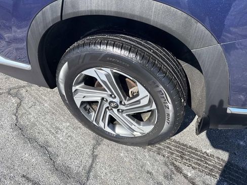 Used 2023 Hyundai Santa Fe SEL w/ Premium Package image 14