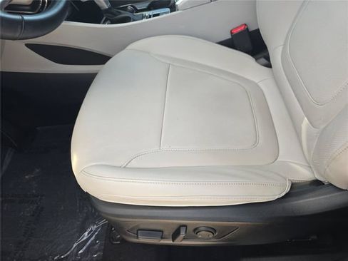 Used 2024 Hyundai Tucson SEL w/ Convenience Package FWD image 11