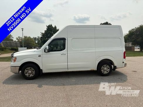 Used 2012 Nissan NV 3500 SV w/ Technology Pkg RWD image 3