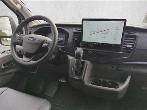 New 2026 Ford Transit 250 148 Medium Roof w/ Load Area Protection Package RWD image 18