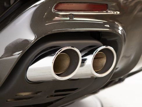 Used 2025 Ferrari Purosangue image 40