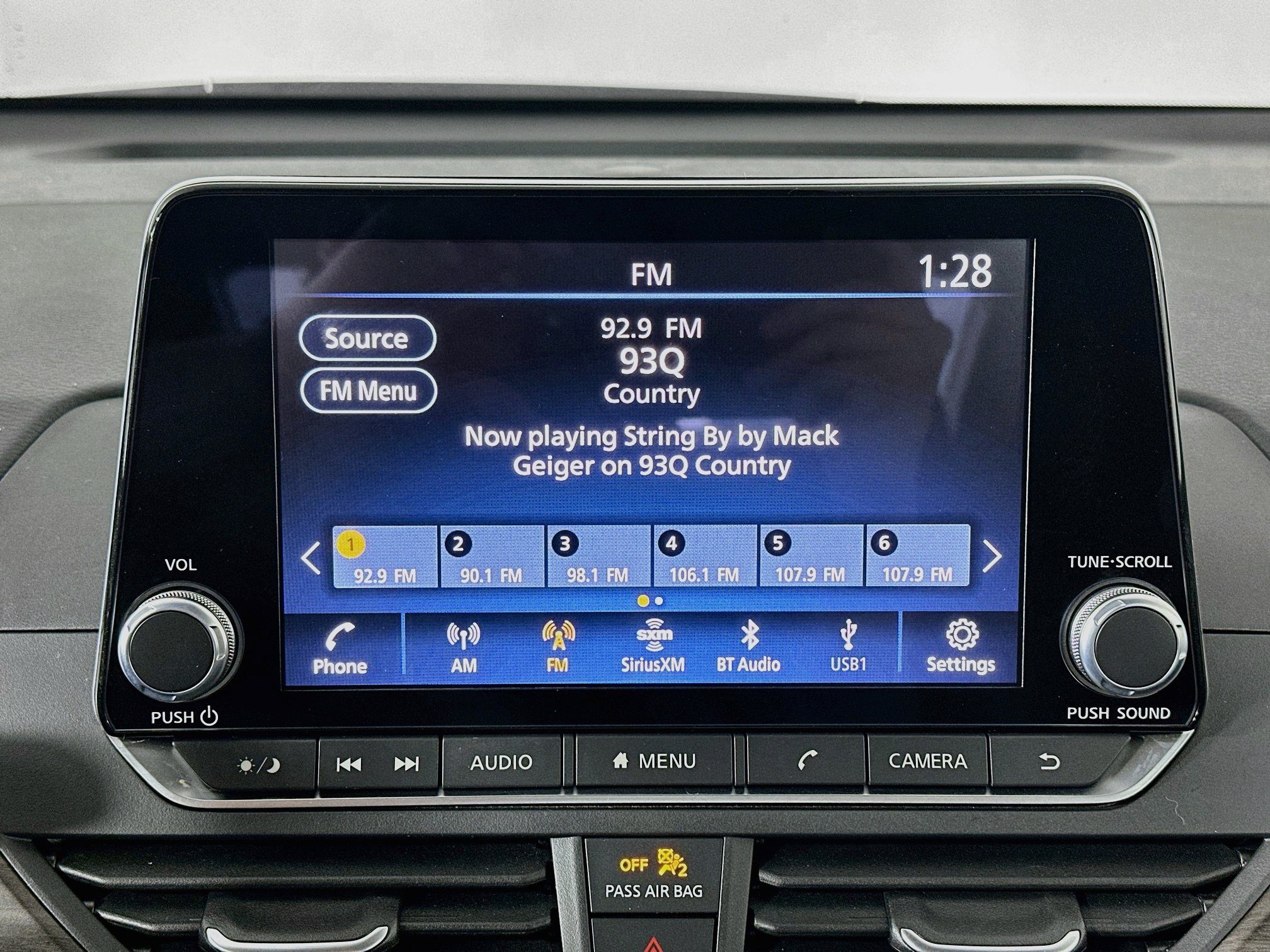 Used 2026 Nissan Altima 2.5 SV FWD image 19
