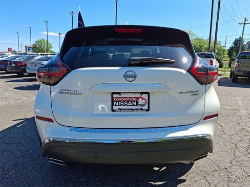 Certified 2024 Nissan Murano Platinum w/ Cargo Package image 6