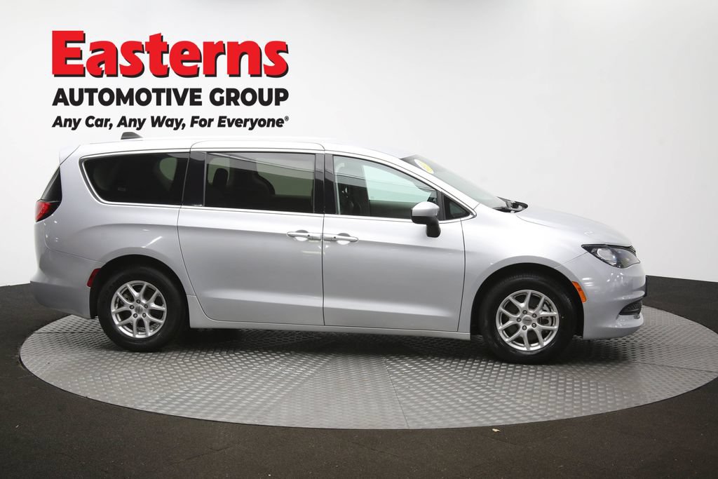 Used 2023 Chrysler Voyager LX FWD image 47