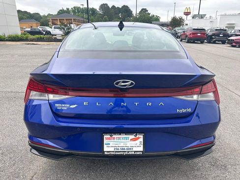 Used 2023 Hyundai Elantra Limited FWD image 6