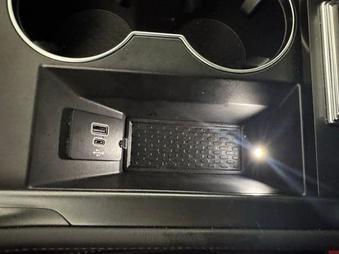 New 2025 Lincoln Nautilus Reserve w/ Jet Appearance Package image 64