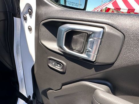 New 2026 Jeep Gladiator Mojave AWD/4WD image 16