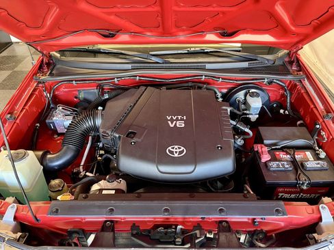 Used 2006 Toyota Tacoma PreRunner RWD image 23