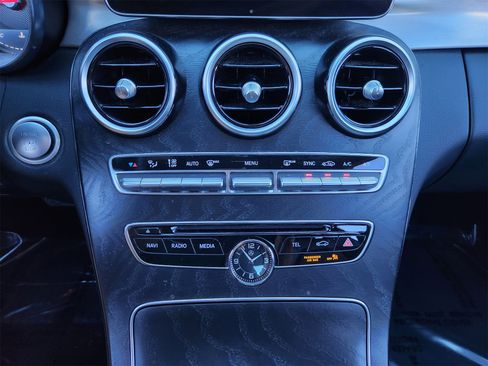 Used 2018 Mercedes-Benz C 300 C 300 image 20