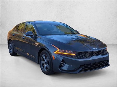 Used 2024 Kia K5 LXS image 3
