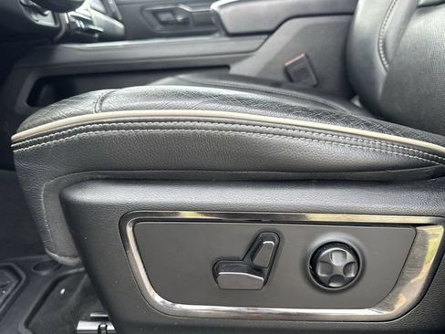 Used 2023 RAM 1500 Limited AWD/4WD image 13