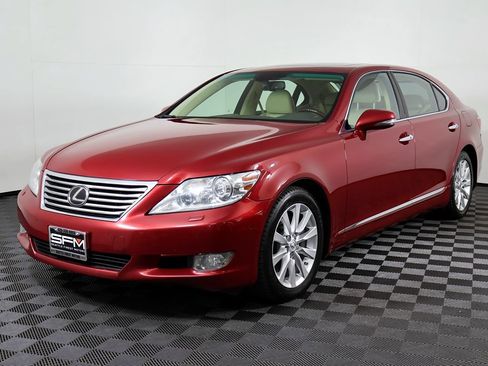 Used 2011 Lexus LS 460 L w/ Luxury Pkg AWD/4WD image 2