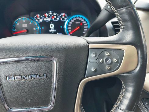 Used 2020 GMC Yukon XL Denali w/ Denali Ultimate Package AWD/4WD image 26