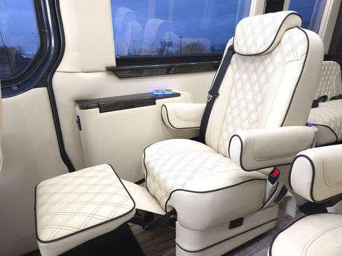 New 2024 Mercedes-Benz Sprinter 3500 image 30