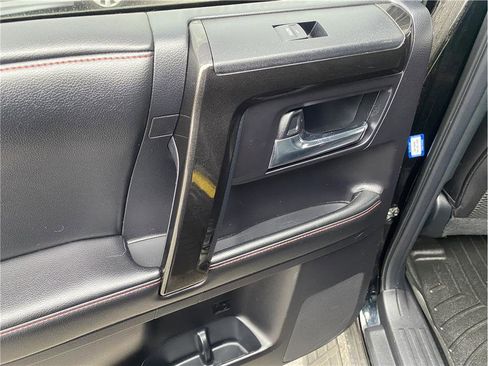 Used 2015 Toyota 4Runner TRD Pro image 19